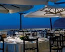 Restaurant sur la mer