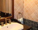 Bagno con doccia